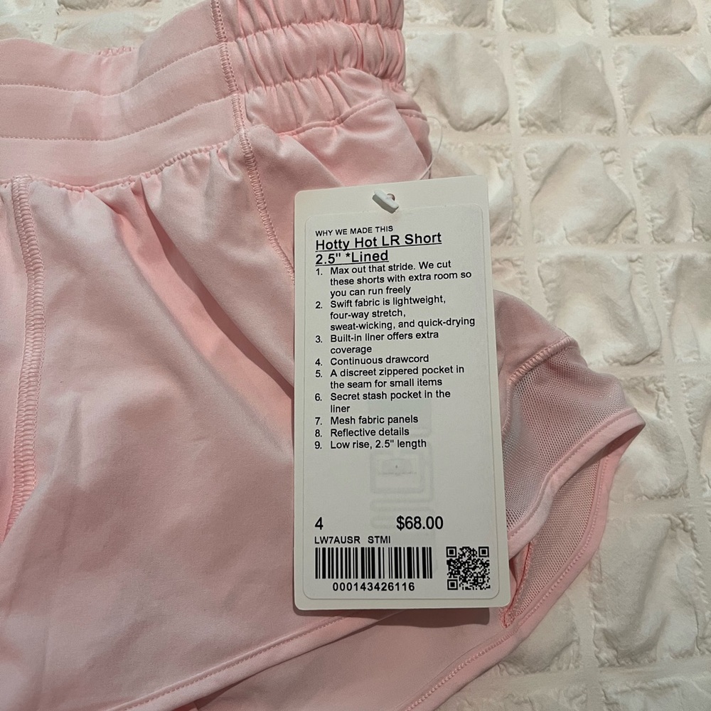 Lululemon Hotty Hot Low-Rise Lined Short 2.5” - Picture 6 of 6